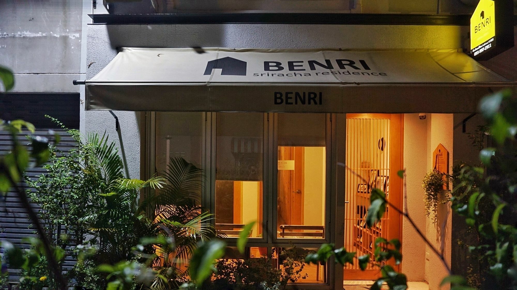 Benri Sriracha Residence Si Racha Eksteriør billede